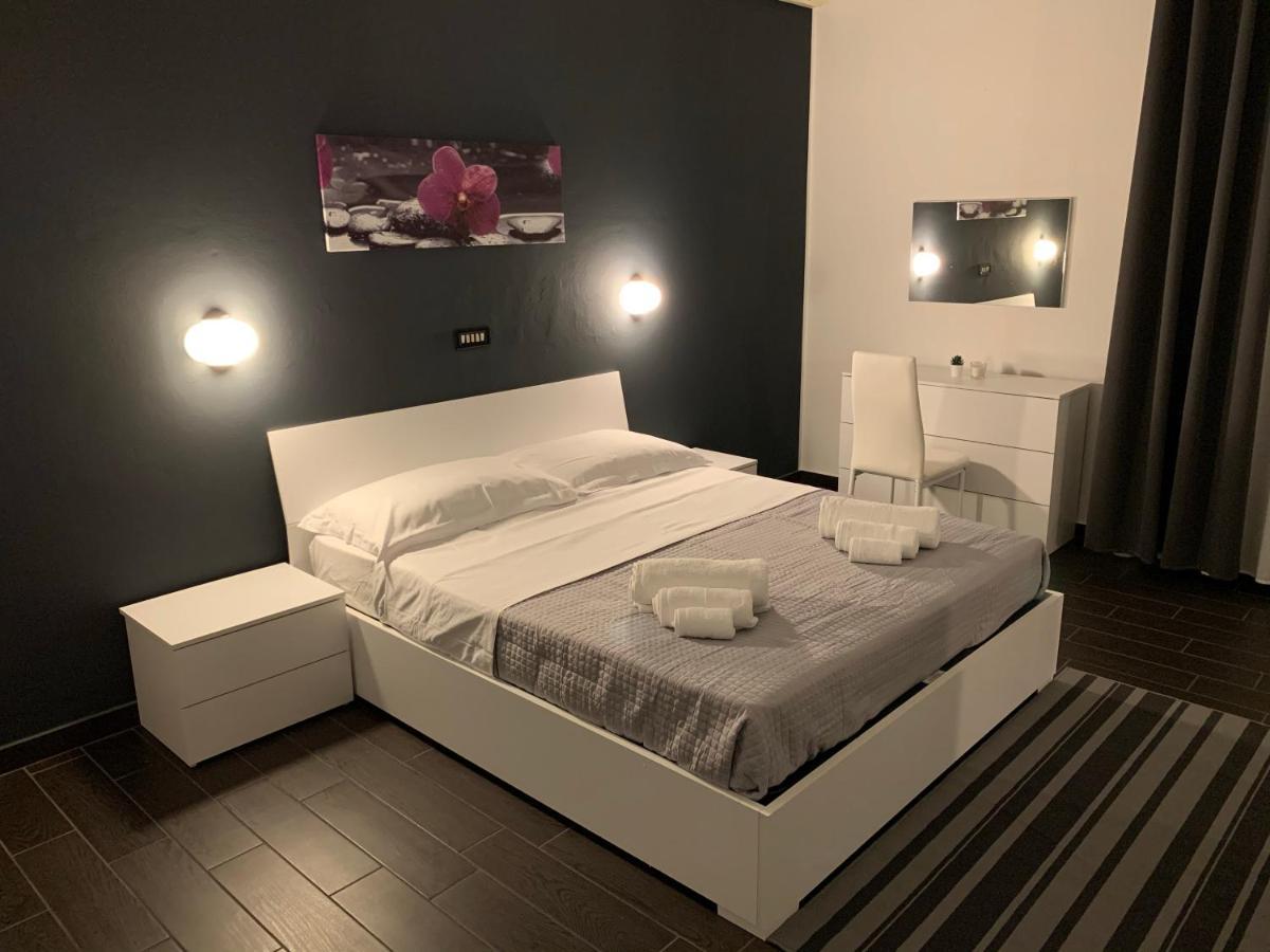Hotel Neyra Beach Rimini Extérieur photo