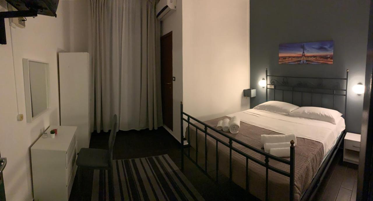 Hotel Neyra Beach Rimini Extérieur photo