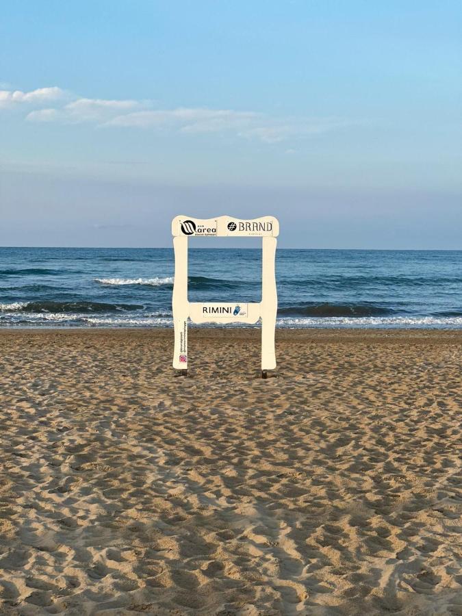 Hotel Neyra Beach Rimini Extérieur photo